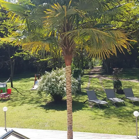 Maison Dans Un Cadre Exceptionnel Sur Ile De Re *